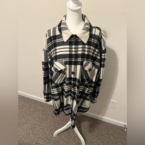 Black Tape Black and White Plaid Shacket Size 2X